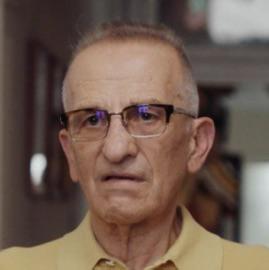 Who plays the grandfather in the Nescafé ad on at the moment?