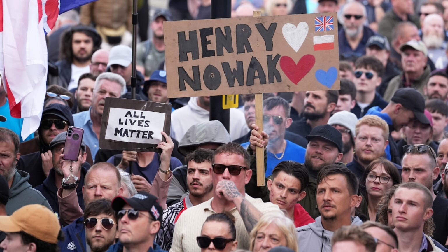 UK police handcuffed teen who died from stab wound in case stirring debate UK police handcuffed teen who died from stab wound in case stirring debate