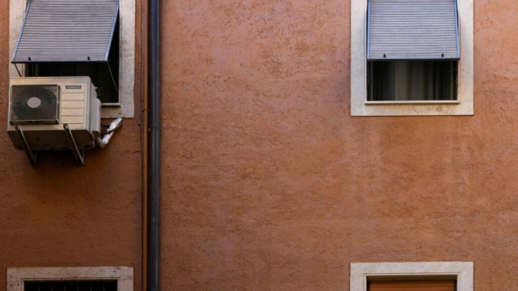 Green party leader Dröge calls for an immediate program for air conditioning
