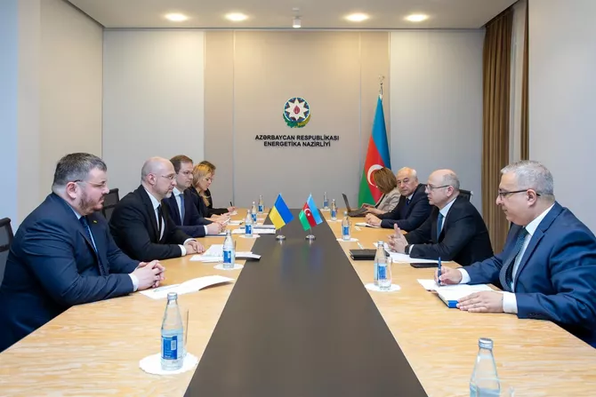Azerbaijan, Ukraine Explore Energy Partnership Opportunities Azerbaijan, Ukraine Explore Energy Partnership Opportunities