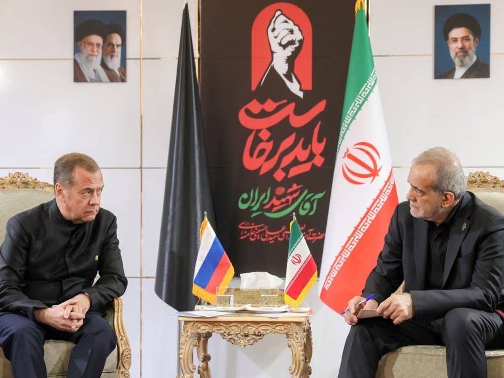 Medvedev Equates Strait of Hormuz Power to Nuclear Capability Medvedev Equates Strait of Hormuz Power to Nuclear Capability