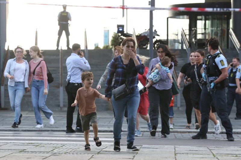 Shooting injures 3 in Denmark Shooting injures 3 in Denmark