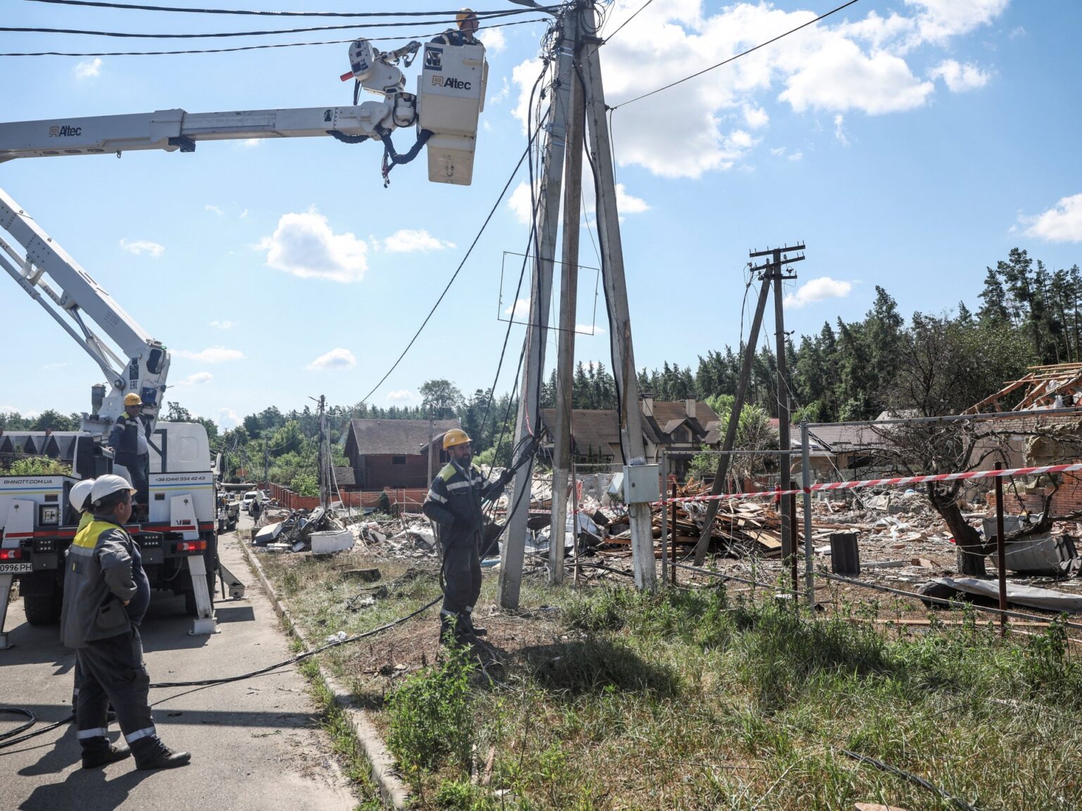 At least 11 killed in Ukrainian and Russian strikes as holiday camp hit | Russia-Ukraine war News At least 11 killed in Ukrainian and Russian strikes as holiday camp hit | Russia-Ukraine war News