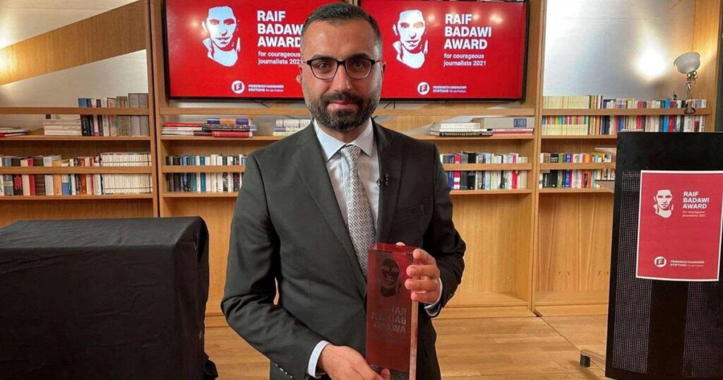 Turkey re-arrests Deutsche Welle journalist, drawing German ire Turkey re-arrests Deutsche Welle journalist, drawing German ire