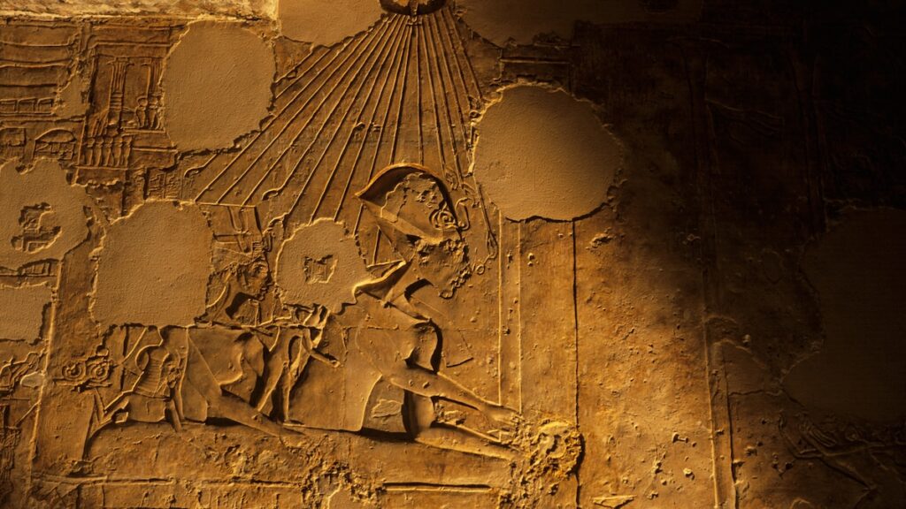 The eccentric pharaoh and the ‘Wikileaks of the Bronze Age’ The eccentric pharaoh and the ‘Wikileaks of the Bronze Age’