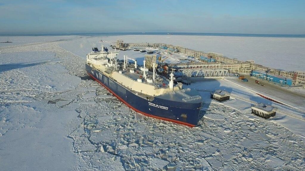 Greece seeks softer rules on Russian LNG ahead of planned EU ban