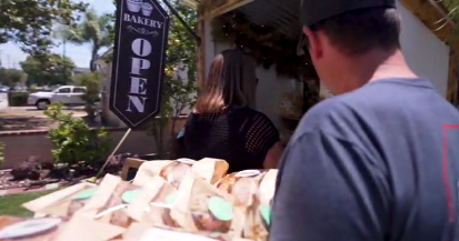 Lomita family’s home business, Little City Homestead, serves up baked goods Lomita family's home business, Little City Homestead, serves up baked goods