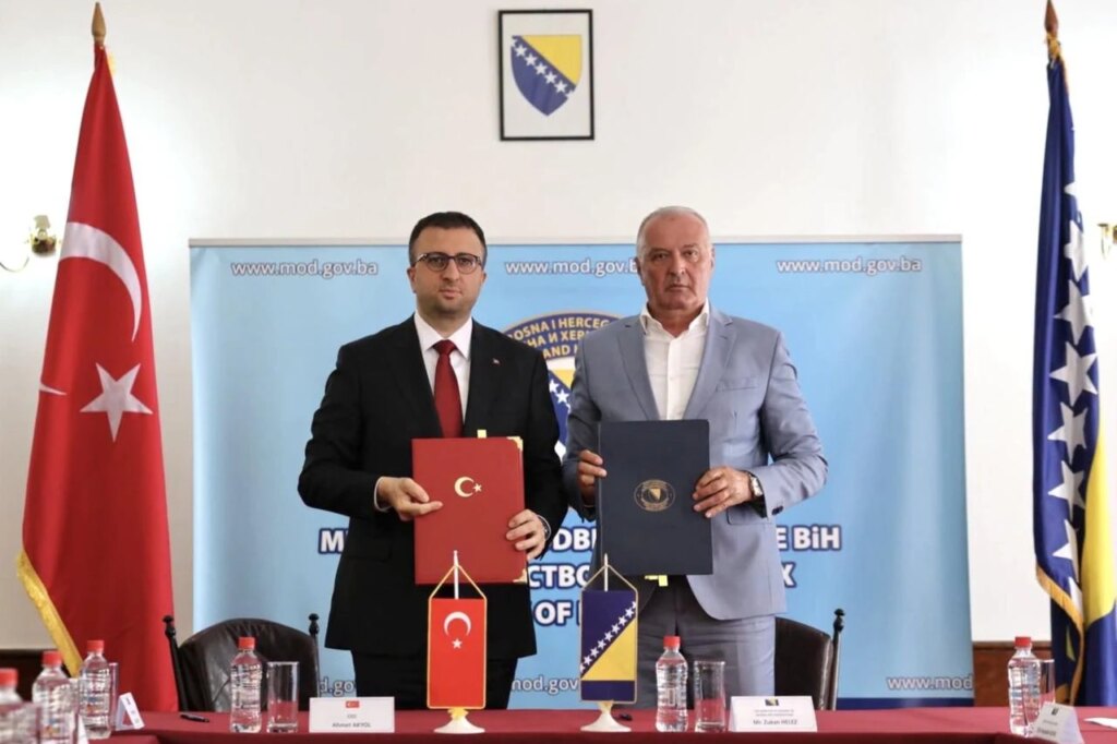 Turkish defense giant Aselsan signs anti-drone systems deal with Bosnia Aselsan General Manager Ahmet Akyol (L) and Bosnia and Herzegovina Defense Minister Zukan Helez (R) pose after signing a contract for the procurement of anti-drone systems, accessed on July 23, 2026. (AA Photo)