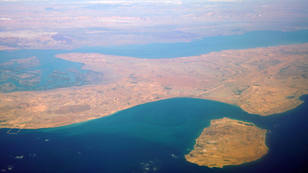 To Win the War Against Iran, the United States Must Seize Qeshm Island To Win the War Against Iran, the United States Must Seize Qeshm Island