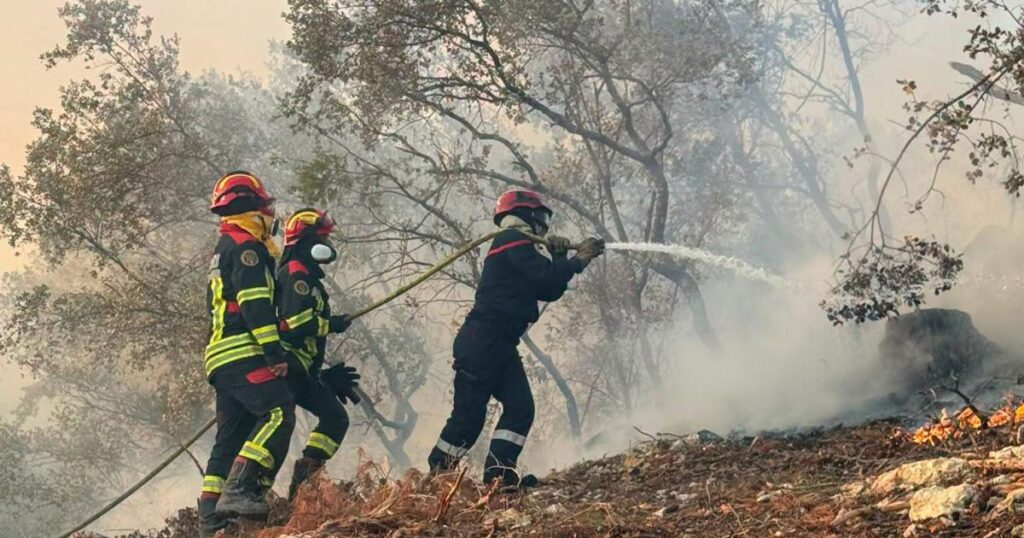 Commissioner Lahbib visits frontline responders in Gironde as European aircraft and firefighters support France Commissioner Lahbib visits frontline responders in Gironde as European aircraft and firefighters support France
