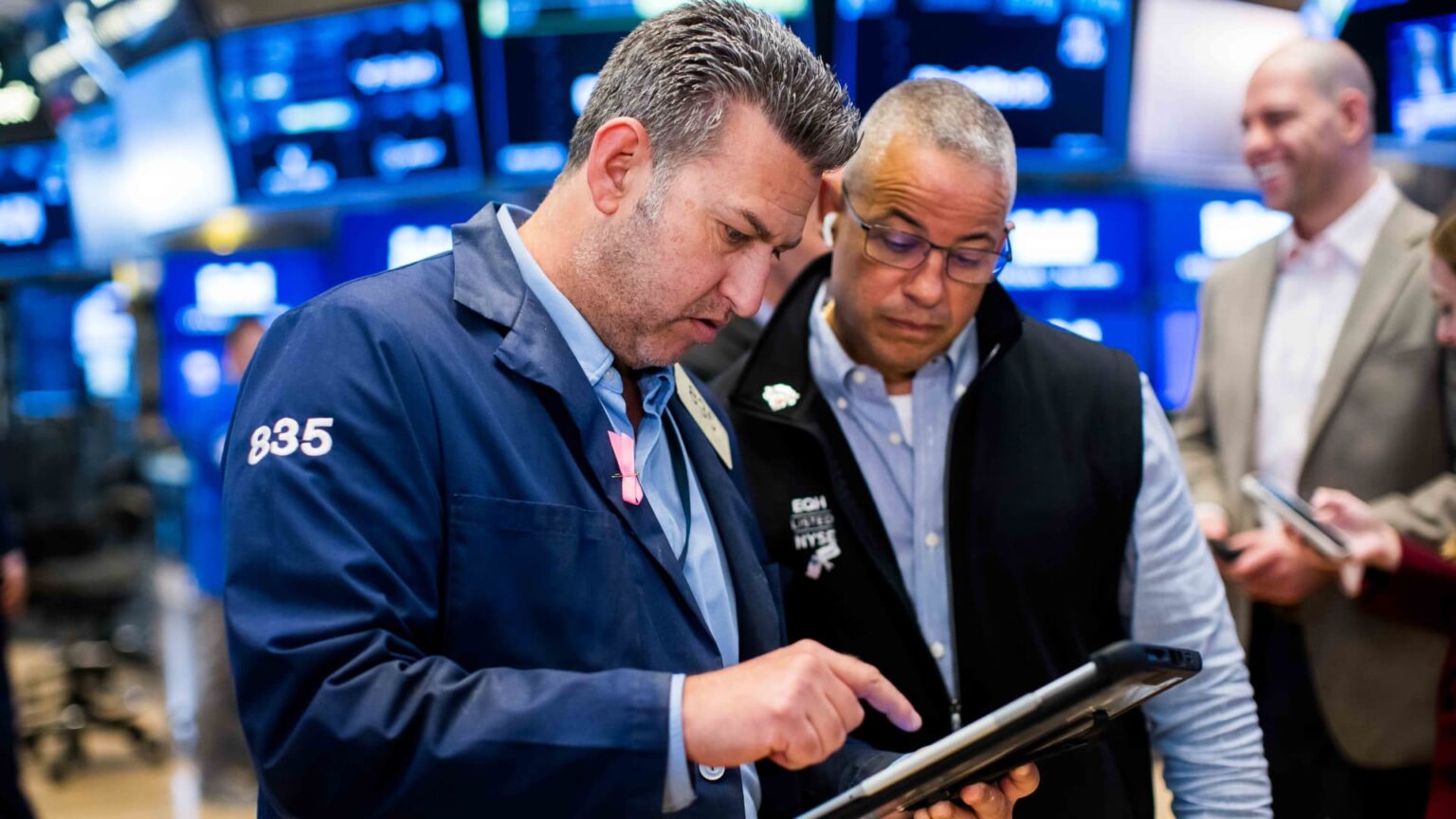 Stock market today: Live updates Stock market today: Live updates