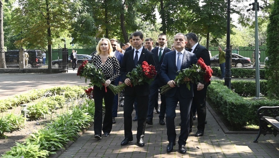 bne IntelliNews – Azerbaijan’s foreign minister backs Ukraine energy security, floats gas supply option bne IntelliNews - Azerbaijan's foreign minister backs Ukraine energy security, floats gas supply option