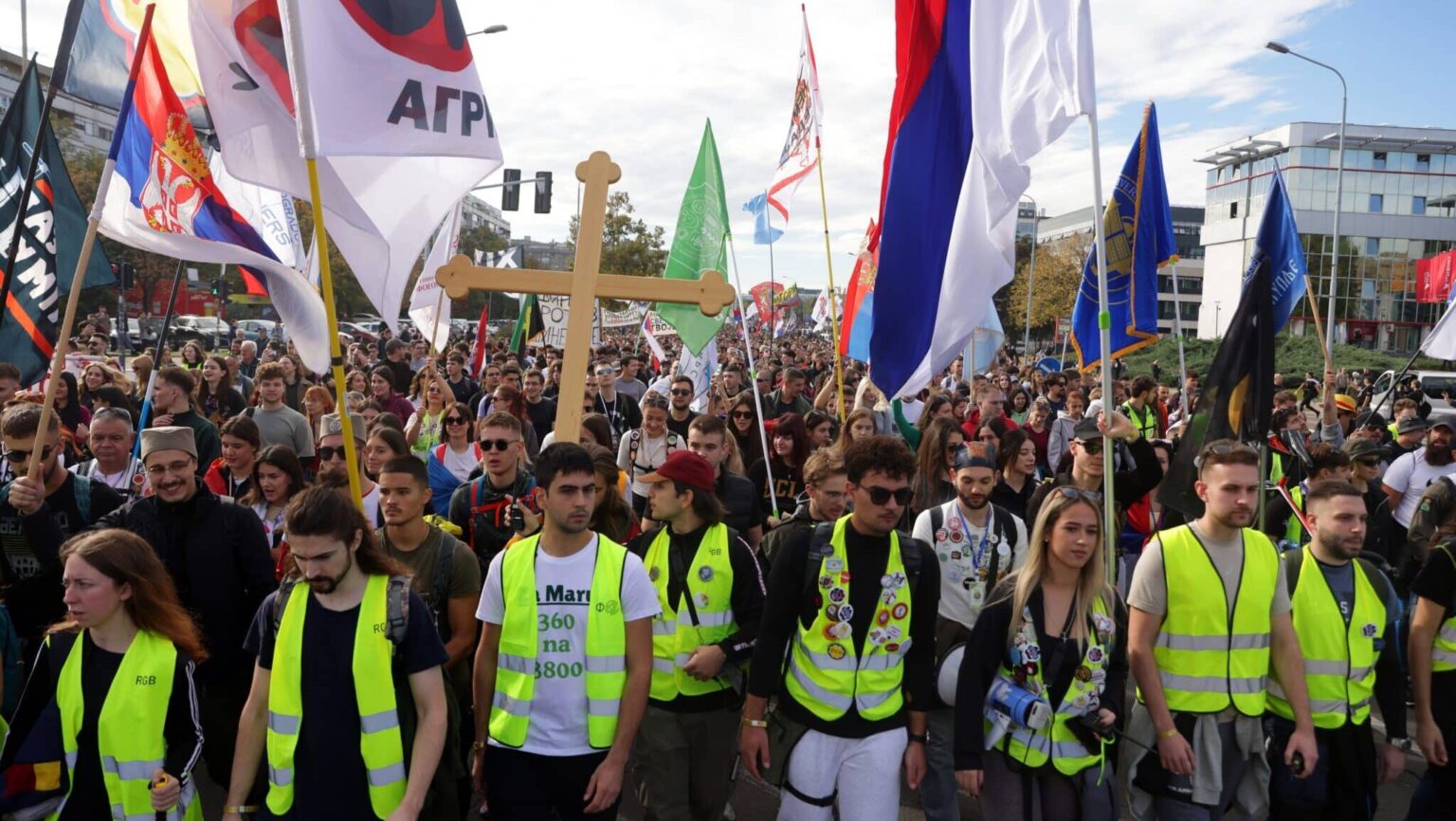 In Playing Kosovo Card, Serbian Students Risk Losing Liberals in Snap Polls In Playing Kosovo Card, Serbian Students Risk Losing Liberals in Snap Polls