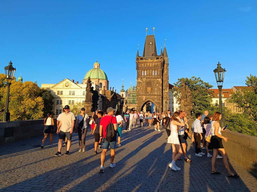 Czech Republic to allocate 4 billion to combat heat Czech Republic to allocate 4 billion to combat heat