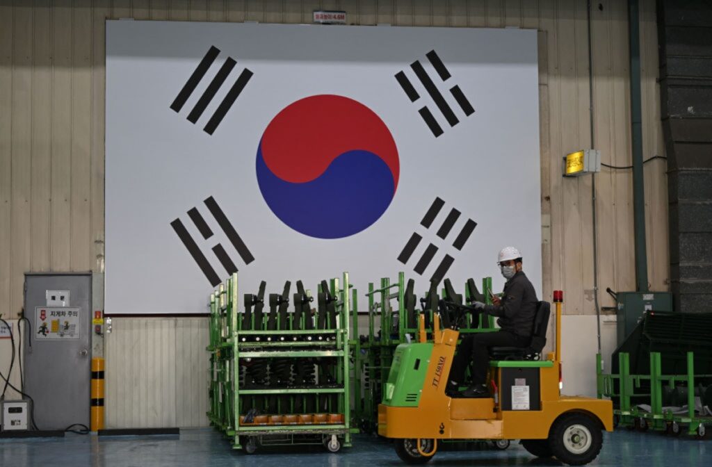 Hanwha Signs K9 Deal That Gives Spain Control Over How the Howitzer Is Built Hanwha Signs K9 Deal That Gives Spain Control Over How the Howitzer Is Built