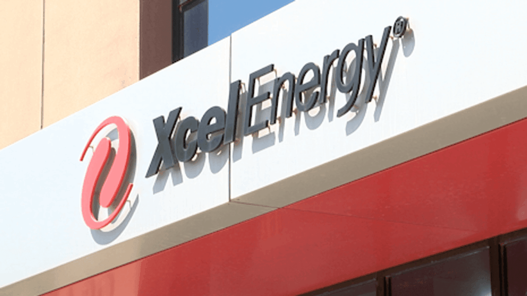 Xcel Energy proposes 11 projects adding nearly 4,000 megawatts in Texas, New Mexico station icon