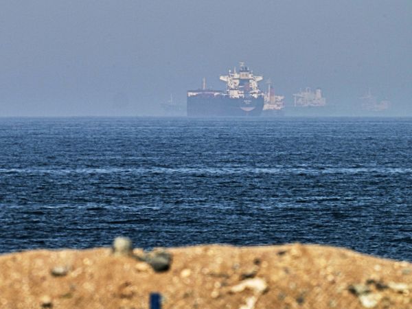 Wi Sung-lac Says Seoul Considering Ways to Contribute to Stability in Strait of Hormuz
