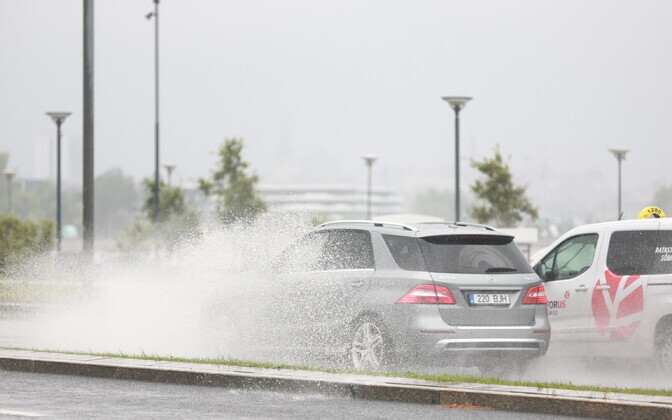 Storm warnings downgraded as rain, wind linger across Estonia | News