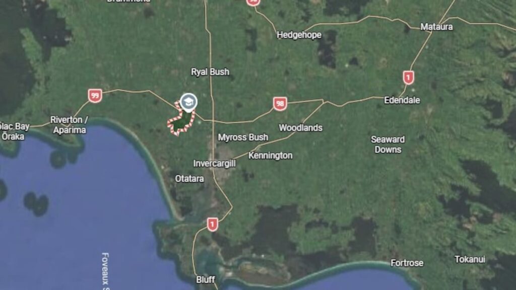 Wallacetown crash: Person dies in hospital nearly a month after smash Wallacetown crash: Person dies in hospital nearly a month after smash