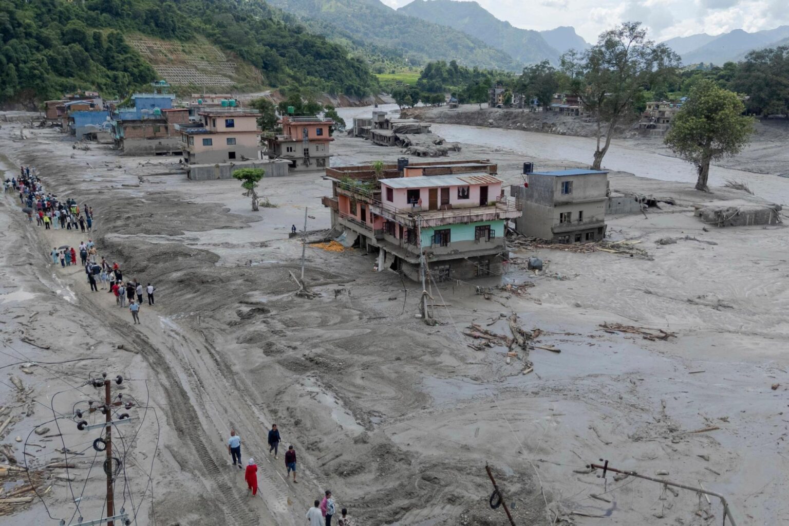 Shrestha, a Nepal native, says climate change, greed contributed to country’s flood devastation – Daily Freeman Shrestha, a Nepal native, says climate change, greed contributed to country’s flood devastation – Daily Freeman