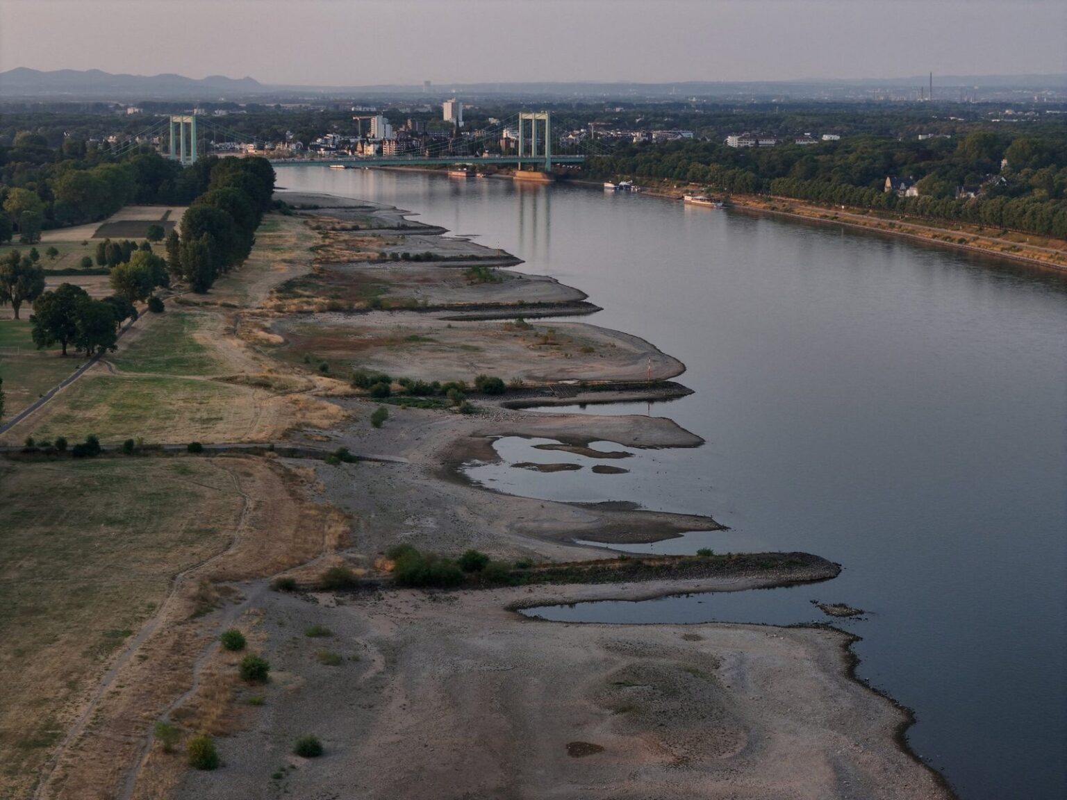 Drought Chokes Austrian Rivers and Threatens Hydropower Drought Chokes Austrian Rivers and Threatens Hydropower