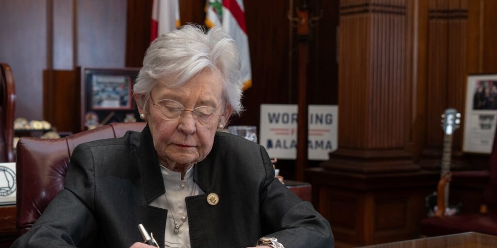 Kay Ivey announces first grants in major new rural healthcare program Kay Ivey announces first grants in major new rural healthcare program