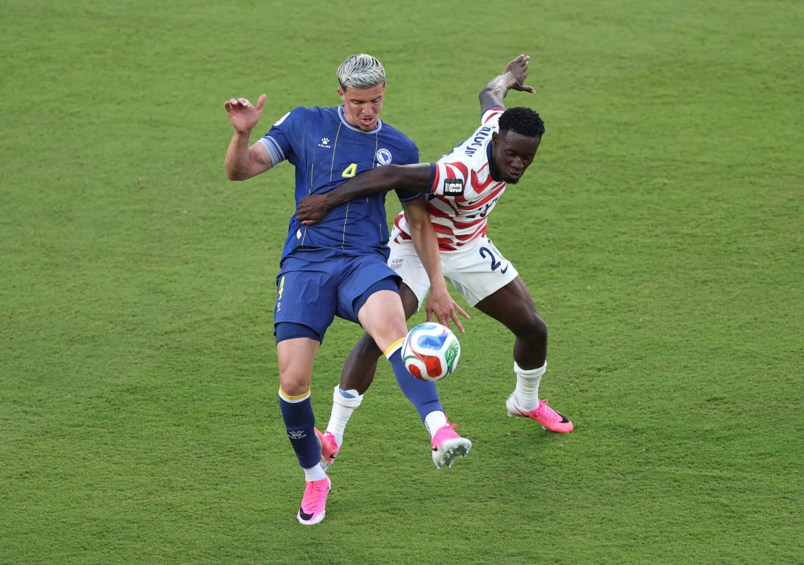 Folarin Balogun challenges Tarik Muharemovic