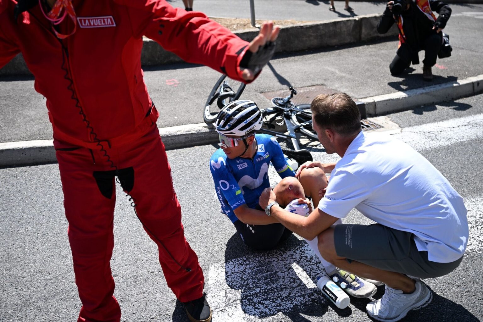 Cian Uijtdebroeks leaves 2026 Vuelta after tearful Andorra ordeal raises fresh questions for Movistar Cian Uijtdebroeks leaves 2026 Vuelta after tearful Andorra ordeal raises fresh questions for Movistar