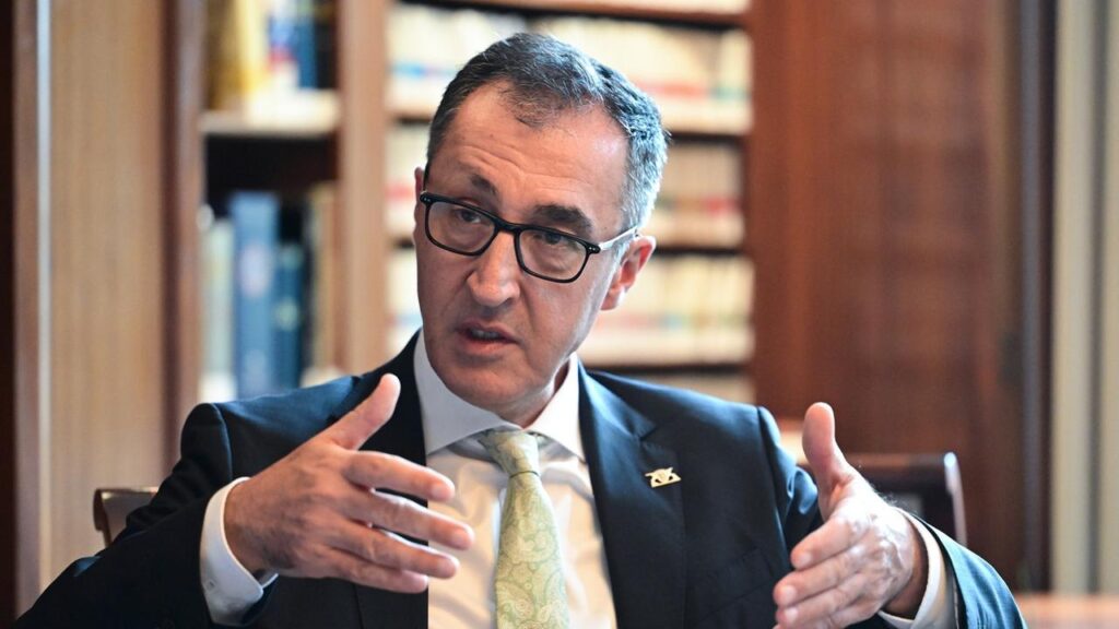 State election in Saxony-Anhalt: Özdemir sees possible AfD prime minister as a security risk State election in Saxony-Anhalt: Özdemir sees possible AfD prime minister as a security risk
