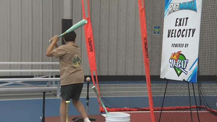 Razmania Sports Festival brings kids face-to-face with Lions players, trading cards in Pontiac Razmania Sports Festival brings kids face-to-face with Lions players, trading cards in Pontiac