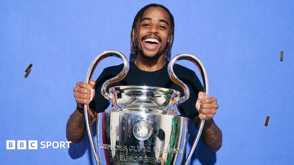 Bradley Barcola: Why Liverpool want PSG winger for £100m Bradley Barcola