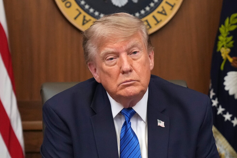 Trump says settlement fund is ‘dead’ even as he defends it Trump says settlement fund is 'dead' even as he defends it