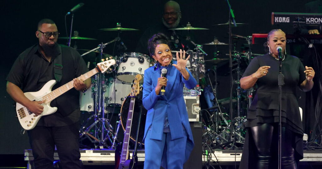 Gladys Knight ‘easing into fewer’ concerts after health concerns Gladys Knight 'easing into fewer' concerts after health concerns