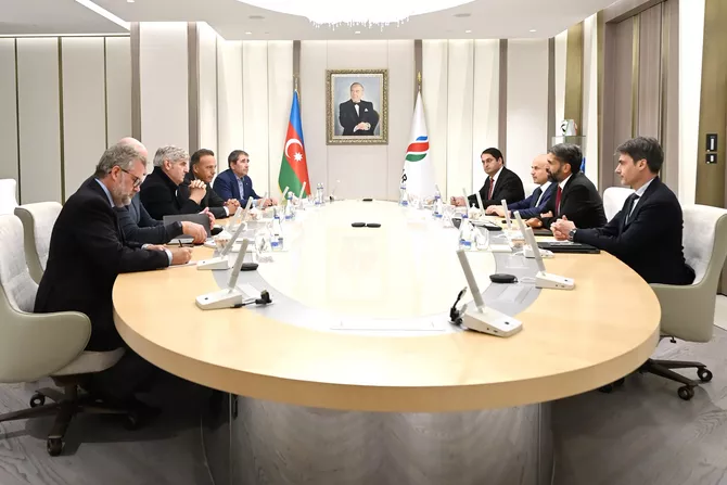 Azerbaijan, Italy Seek to Expand Oil and Petrochemical Cooperation Azerbaijan, Italy Seek to Expand Oil and Petrochemical Cooperation