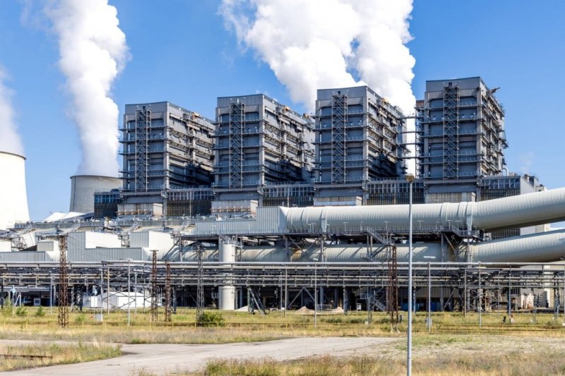 Explosives discovered at plant near Poland-Germany border, sabotage suspected Explosives discovered at plant near Poland-Germany border, sabotage suspected
