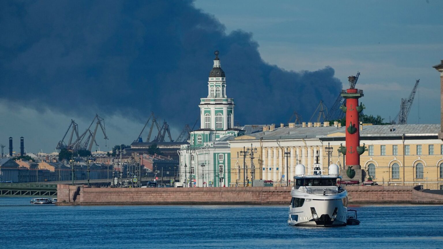 Massive drone attack on Moscow marks new stage of US-NATO war with Russia Massive drone attack on Moscow marks new stage of US-NATO war with Russia