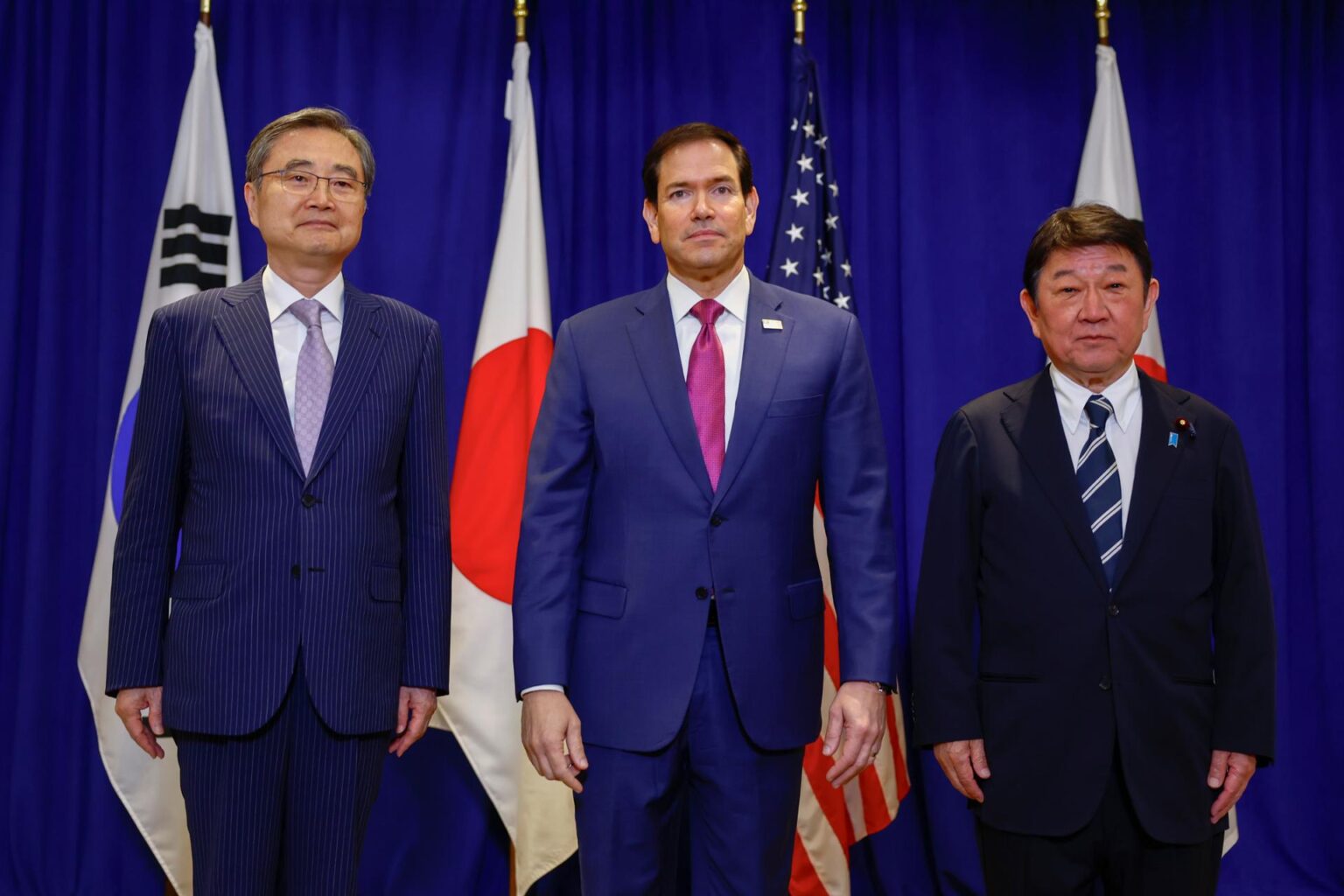 Korea, US, Japan reaffirm commitment to N. Korea’s complete denuclearization South Korea Foreign Minister Cho Hyun, left, and Japanese Foreign Minister Motegi Toshimitsu, right, meet with Secretary of State Marco Rubio on the sidelines of the 81st United Nations General Assembly in New York, Monday. Pool Photo via AP-Yonhap