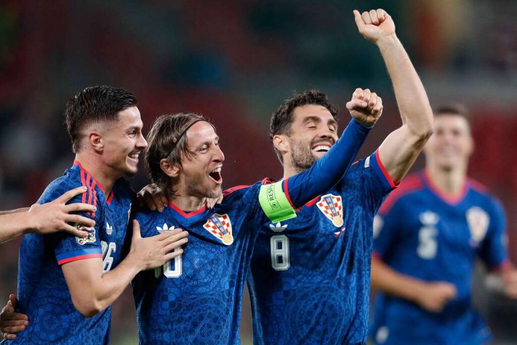 Modric on target as Croatia edge Czechs on Bilic’s return to dugout Modric on target as Croatia edge Czechs on Bilic's return to dugout