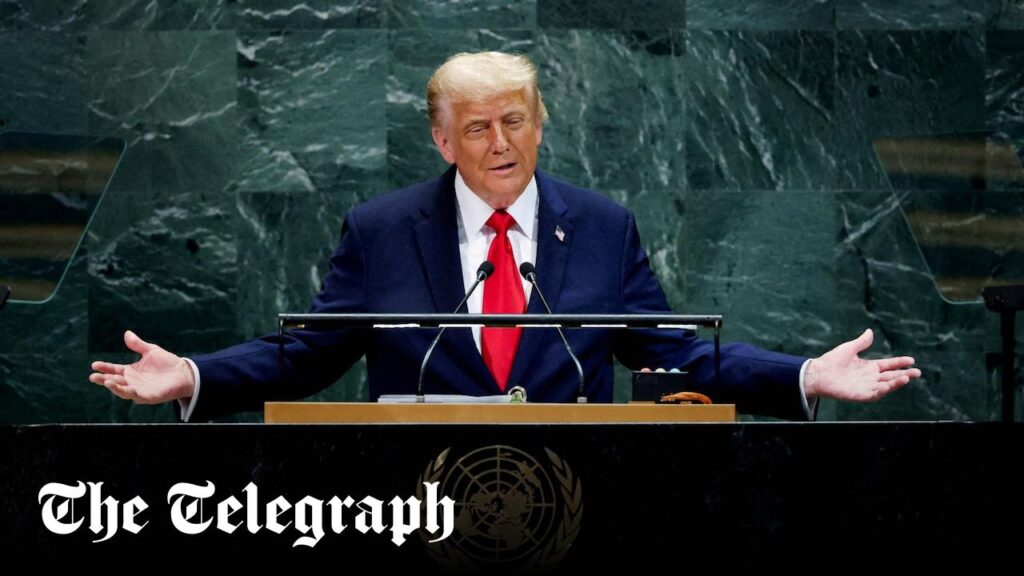 All major US broadcasters boycott Trump over press ban