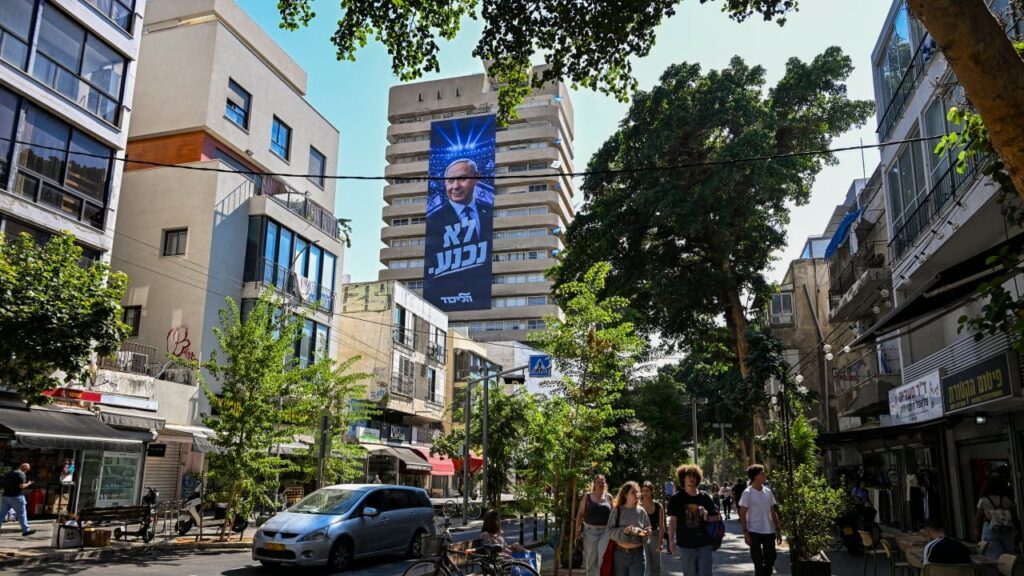 Investigation: Iran-linked accounts posing as Israelis to target election The Jerusalem Post - Israel News