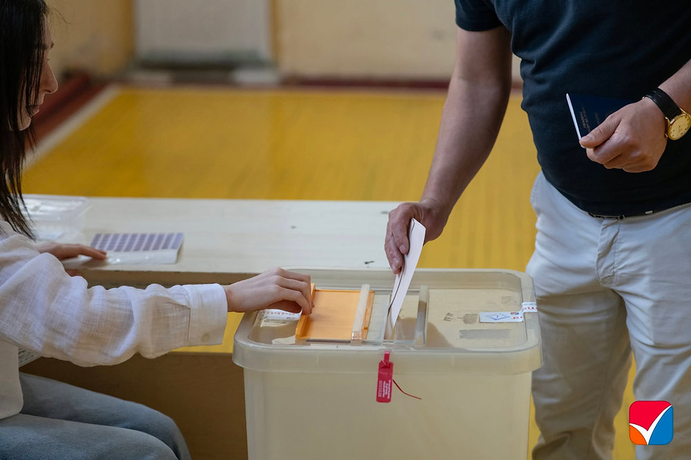New Armenian Law Could Block Citizens Living Abroad From Voting New Armenian Law Could Block Citizens Living Abroad From Voting