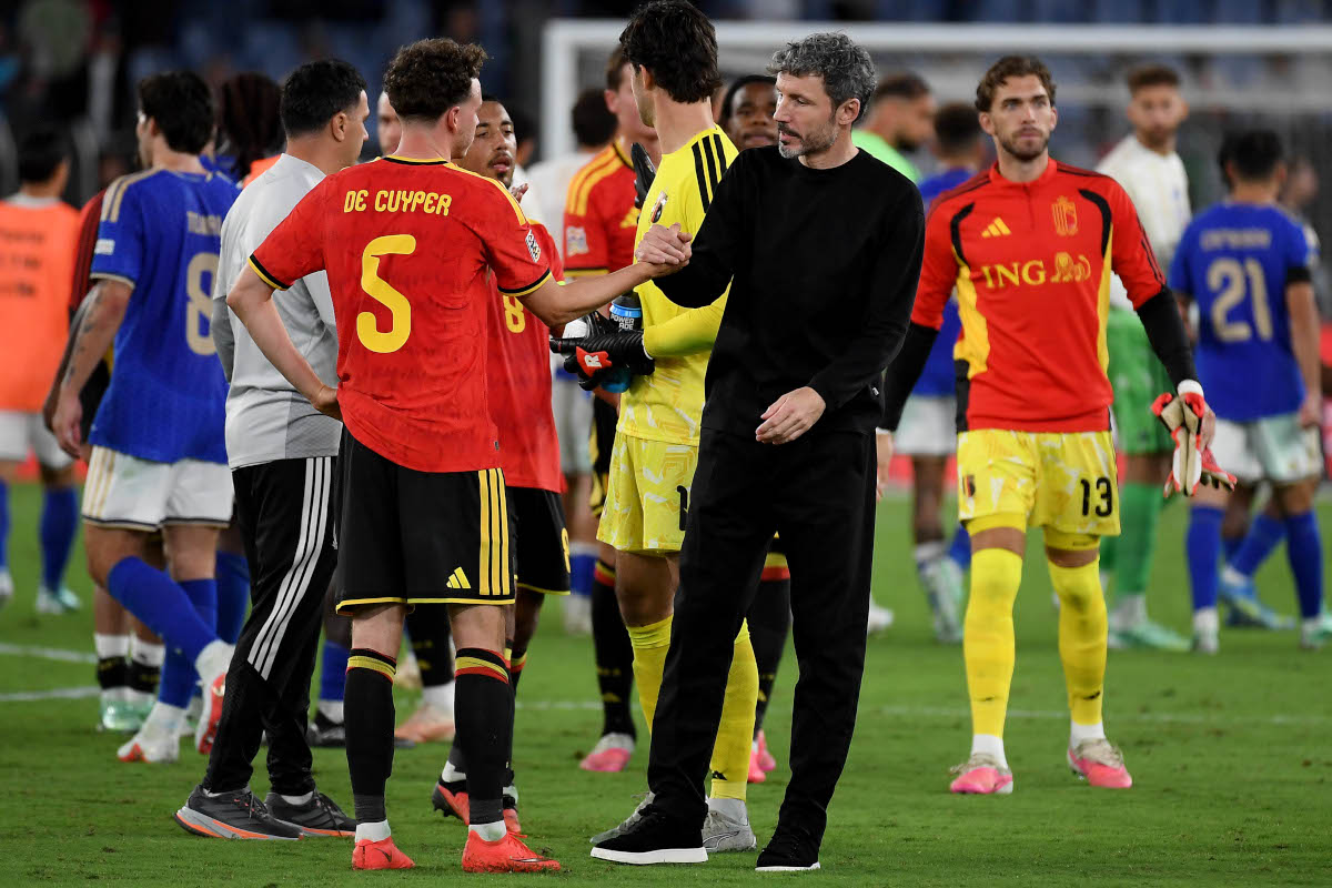 ROME, ITALY - SEPTEMBER 25: Mark van Bommel head coach of Belgium celebrates after winning the UEFA Nations League 2026/27 group phase match between Italy and Belgium at Stadio Olimpico on September 25, 2026 in Rome, Italy. (Photo by Marco Rosi/Getty Images)