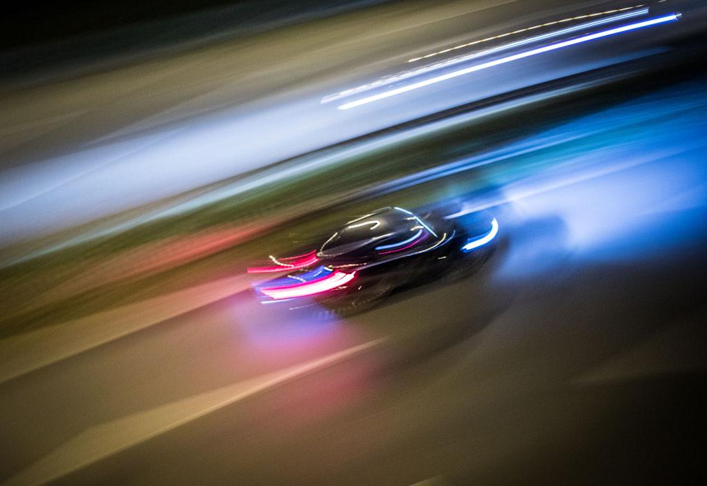 American speeds down the A12 in a rental rar at 251 km/h
