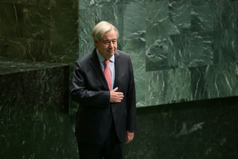 Outgoing UN chief makes climate push at New York summit Outgoing UN chief makes climate push at New York summit