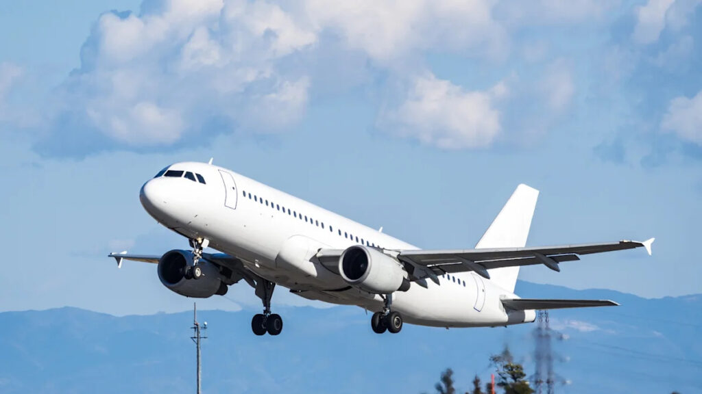 Air France-KLM (ENXTPA:AF) Could Be 80% Below Fair Value Following JFK Lounge Push Air France-KLM (ENXTPA:AF) Could Be 80% Below Fair Value Following JFK Lounge Push