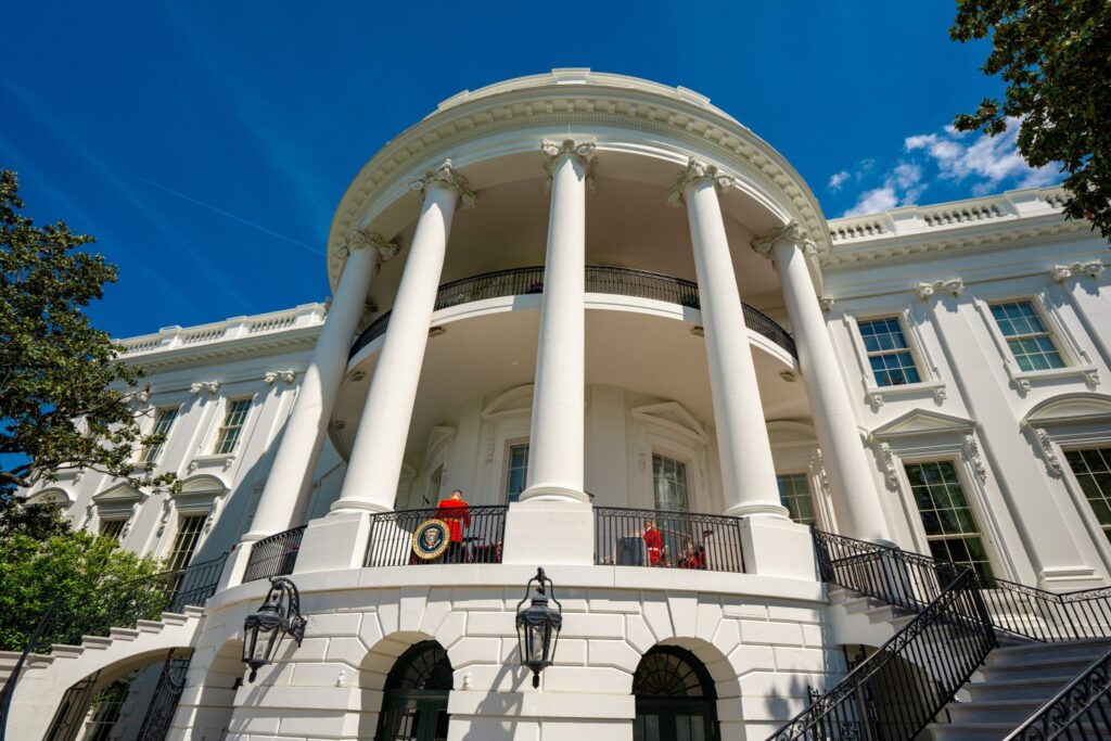 White House, major AI developers reach ‘morally binding’ safety commitments White House, major AI developers reach 'morally binding' safety commitments