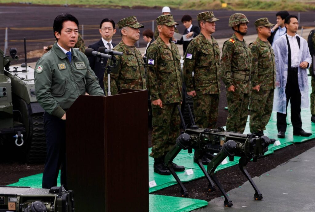 Koizumi to meet Finnish defense chief, with nuclear policy shift to top agenda Koizumi to meet Finnish defense chief, with nuclear policy shift to top agenda