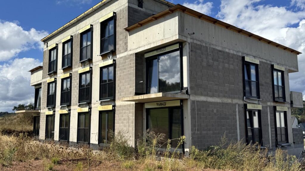 Three years of regret: Moutfort VEFA purchase upends young family’s plans