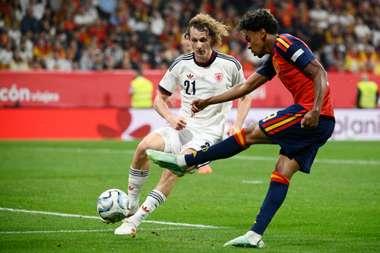 FBL-EUR-NATIONS-ESP-CZE