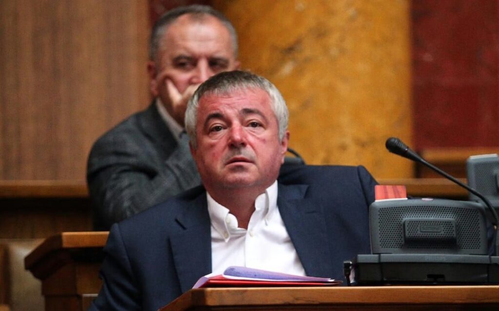 Why is Bajatović criticizing the economic model of the regime in Serbia? Bajatovic